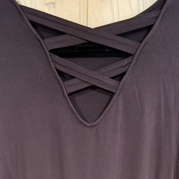 Cupio Top with Bell Sleeves Size Medium - Picture 7 of 11